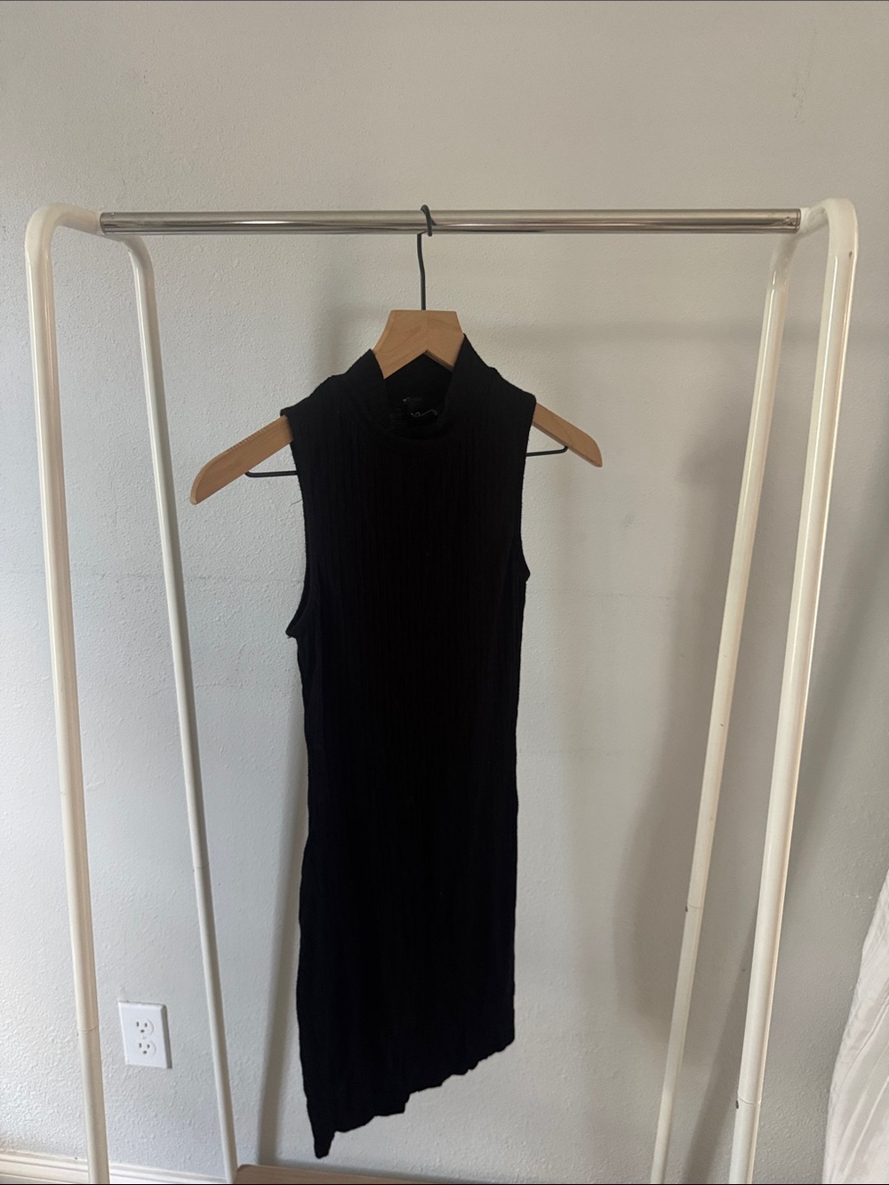 Windsor Black Sleeveless Ribbed Mock Neck Dress
